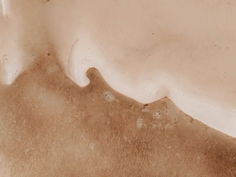 Mocha Mousse: Die Pantone-Farbe des Jahres 2025 und ihre Bedeutung für Dein Design